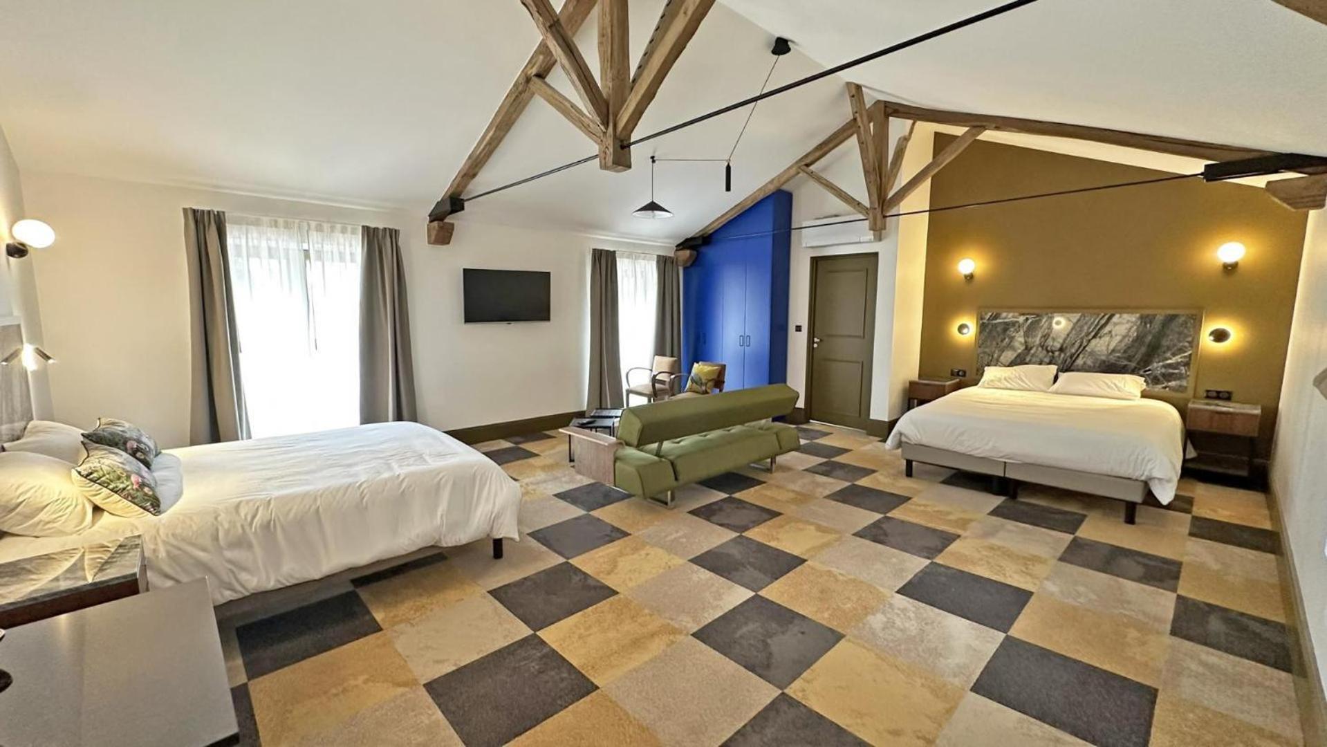 Le Manoir Des Perrieres Bed and Breakfast Rochechouart Eksteriør billede